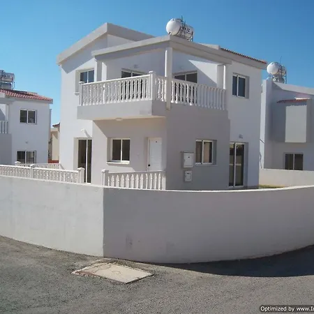 Nissi Golden Sun Villa Ayia Napa