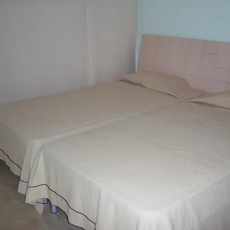 Villa Nissi Golden Sun Ayia Napa